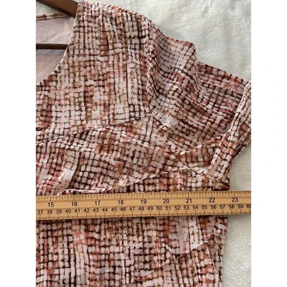 Chicos Shirt Size 3 Extra Large Blouse Tiered Mosaic Ruffle Asymmetrical Flowy - Picture 7 of 9